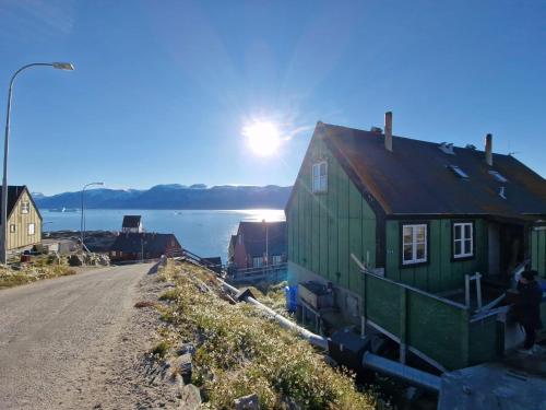 Unnuisarfik grønhus in Qaarsut
