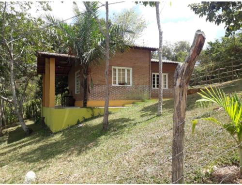 Chalé Guaíras (Chale Guairas) in Mulungu