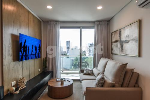 Elegant 1 BR in Home Palace near Shopping del Sol