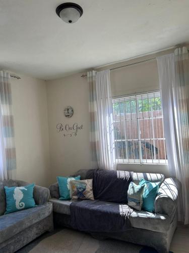 BreakFast Incl Adorable1BCottage Walk to the beach in Priory