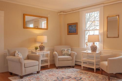 The Manor at 34 Main - Damariscotta, ME
