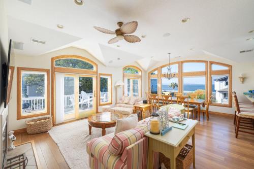New Listing Game room Private pool & Hot Tub in Kitty Hawk (NC)