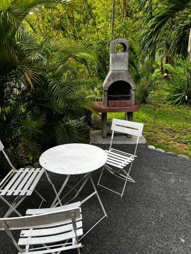 Cơ sở vật chất, Ti ÉMERAUDE (Ti EMERAUDE) in Pointe-Noire