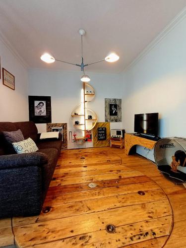 Casa 40th-Music Wood House 4