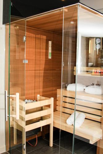 Instalaciones, Hotel Wemperhardt in Findel