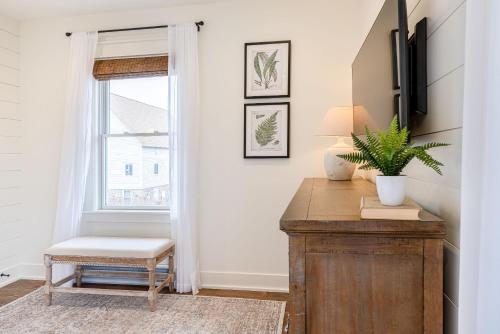 Kildahl House - Boutique Farmhouse Suite #4 in West Dundee (IL)