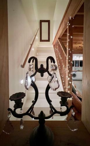 Beech Hill - Pet Friendly Holiday Home in Mahana