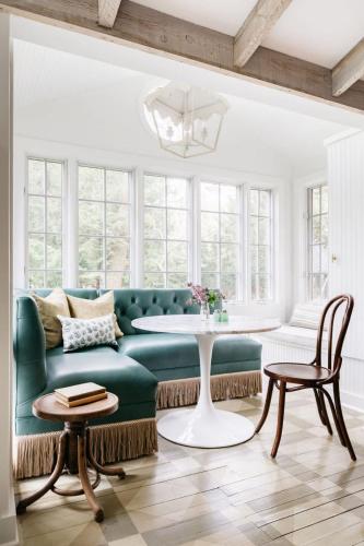 Leo Cottage by Juniper Holiday + Home in Union Pier (MI)