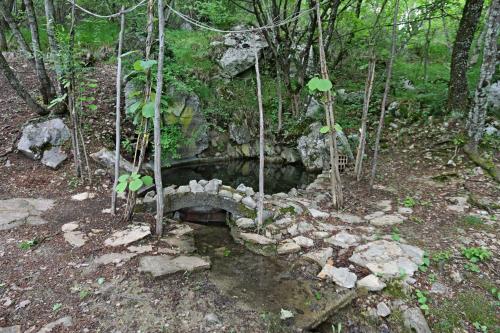 Secluded house with a parking space Dolenja Vas, Central Istria - Sredisnja Istra - 24528 in Dolenja Vas
