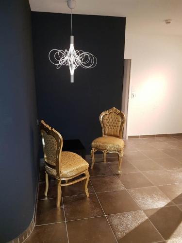 Hotel Crystal - image 3