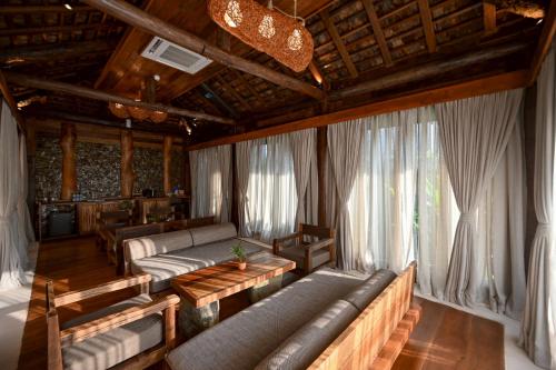 象島丁索度假別墅-傲途格精選飯店-洲際飯店集團旗下 (Dinso Resort & Villas Ko Chang Vignette Collection By IHG) in 象島