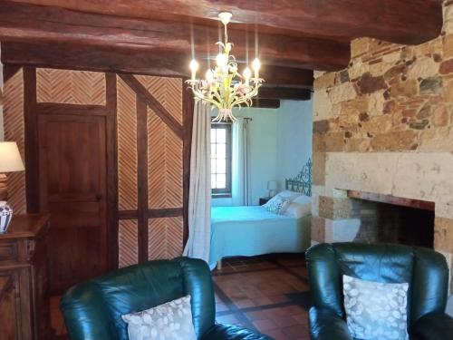 Gîte Saint-Capraise-de-Lalinde, 3 pièces, 5 personnes - FR-1-616-150 (Charmante Maison de Campagne avec Jardin Cloture, Cheminee et Wi-Fi Proche de la Dordogne - FR-1-616) in Saint-Capraise-de-Lalinde