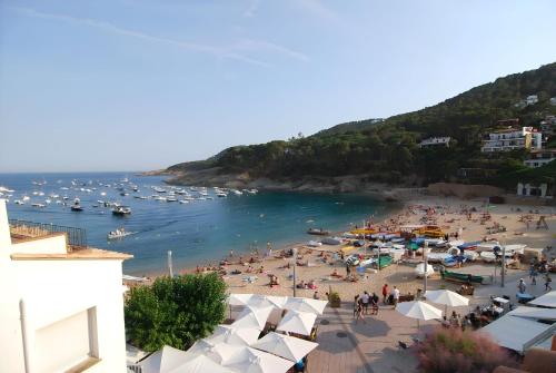 Kilátás, Tamariu Beach 2 · Terrace Penthouse on the Beach in Tamariu