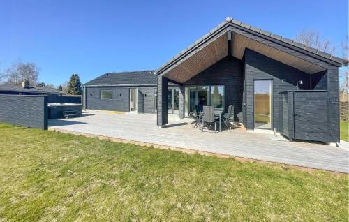 Exterior view, Lovely Home In Væggerløse With Sauna in Vaeggerlose