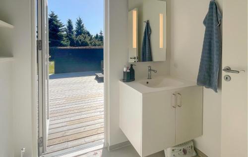 Bathroom, Lovely Home In Væggerløse With Sauna in Vaeggerlose