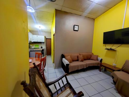 Facilities, Hostal La Campana in San Miguel