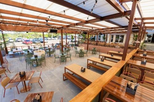 Restaurant, Royal Mail Hotel in Sunshine Coast