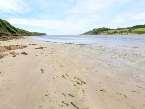 3 Rock Cottages - image 29