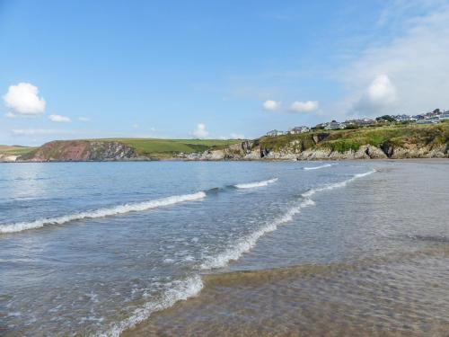 3 Rock Cottages - image 23