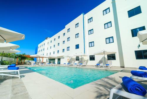 Úszómedence, Days Inn by Wyndham Juan Dolio in Juan Dolio