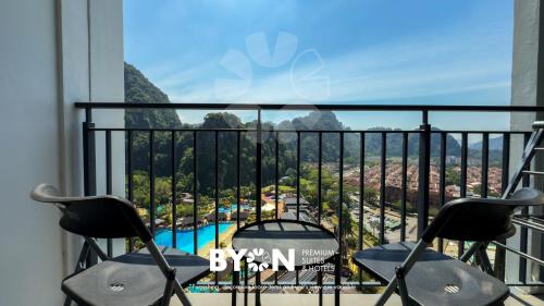Balcony/terrace, Onsen Premium Suites Tambun by BYON in Tambun