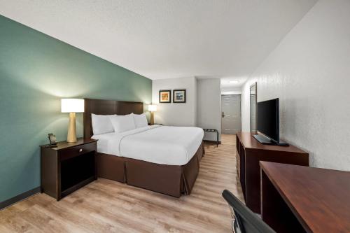 Comfort Inn Foxboro - Mansfield - image 39