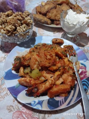Гостинный дом для турситтов (Гостинныи дом для турситтов) in Jalal-Abad
