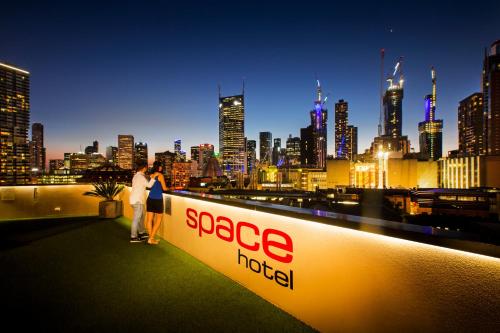 Balcony/terrace, Space Hotel in Melbourne