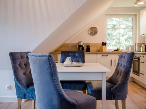 Bếp, Ausguck in Zingst