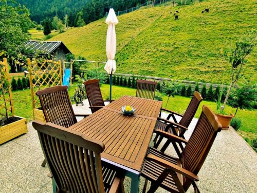 Dārzs, Alpine Holiday Home in Lungau in Fell