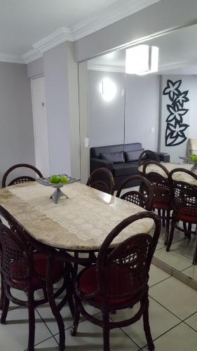 Apartment image 6