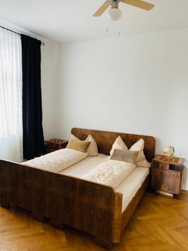Honiger Historic Townhouse Vienna City Center 12min - Airport 11min