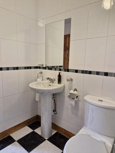 Stylish ground floor one bedroom townhouse in ทัลลามอร์
