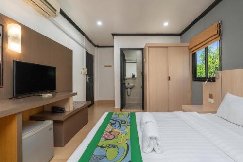 room detail thumbnail 1