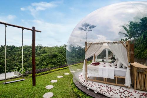 Bubble 6 - Romantic Bath Bubble Stay Ubud 1