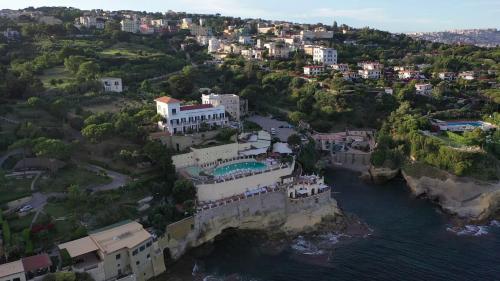 Baia delle Rocce Verdi Resort, Neapel (Foto 10)