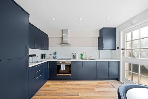 кухня, Dawson 3 Bedroom House - Boness, Falkirk in Бонесс