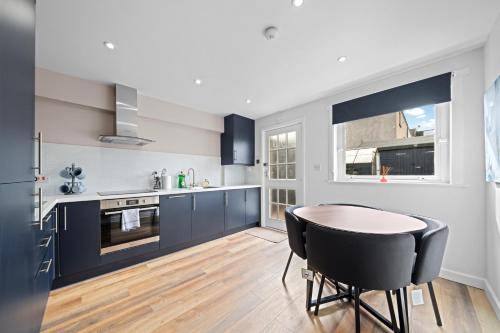 кухня, Dawson 3 Bedroom House - Boness, Falkirk in Бонесс