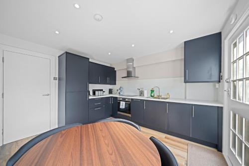 кухня, Dawson 3 Bedroom House - Boness, Falkirk in Бонесс