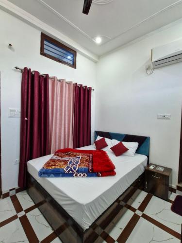 Hotel Royal galaxy in Uttarkashi