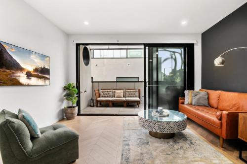 Chic Home with BBQ & Outdoor Dining in 高菲爾
