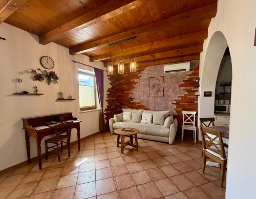 Wine & Apartment VINALES, Koper