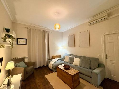 Apartamento Atocha Madrid Centro AVE muy grande, Madrid