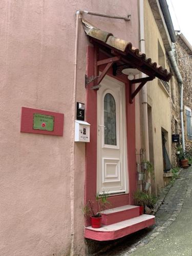 La Petite Adresse de ROSE in Le Poujol-Sur-Orb