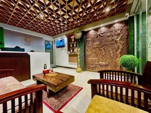 Eagle Inn in Kanchipuram
