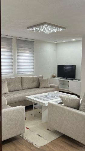Behar Apartment with City View
