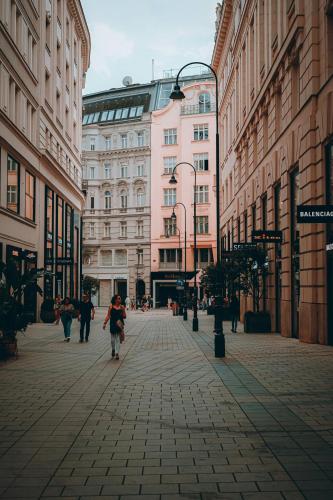 grätzlhotel Serviten - image 10