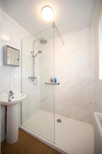 21 Gyllyng Street - image 4