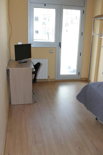 Hostal Cal Siles - image 11