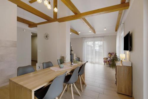 Viesnīcas āriene, Lifestyle Ferienhaus in Muldestausee